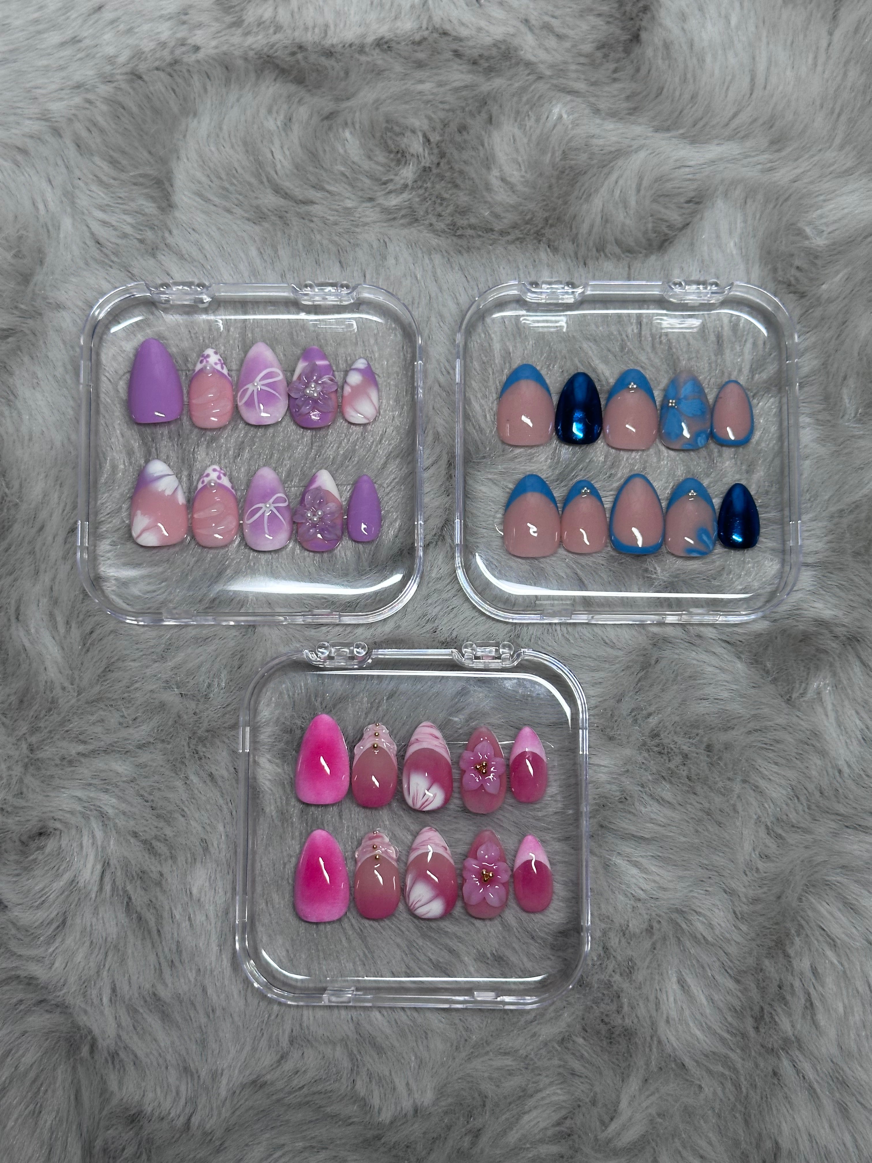 BLOOM NAILS