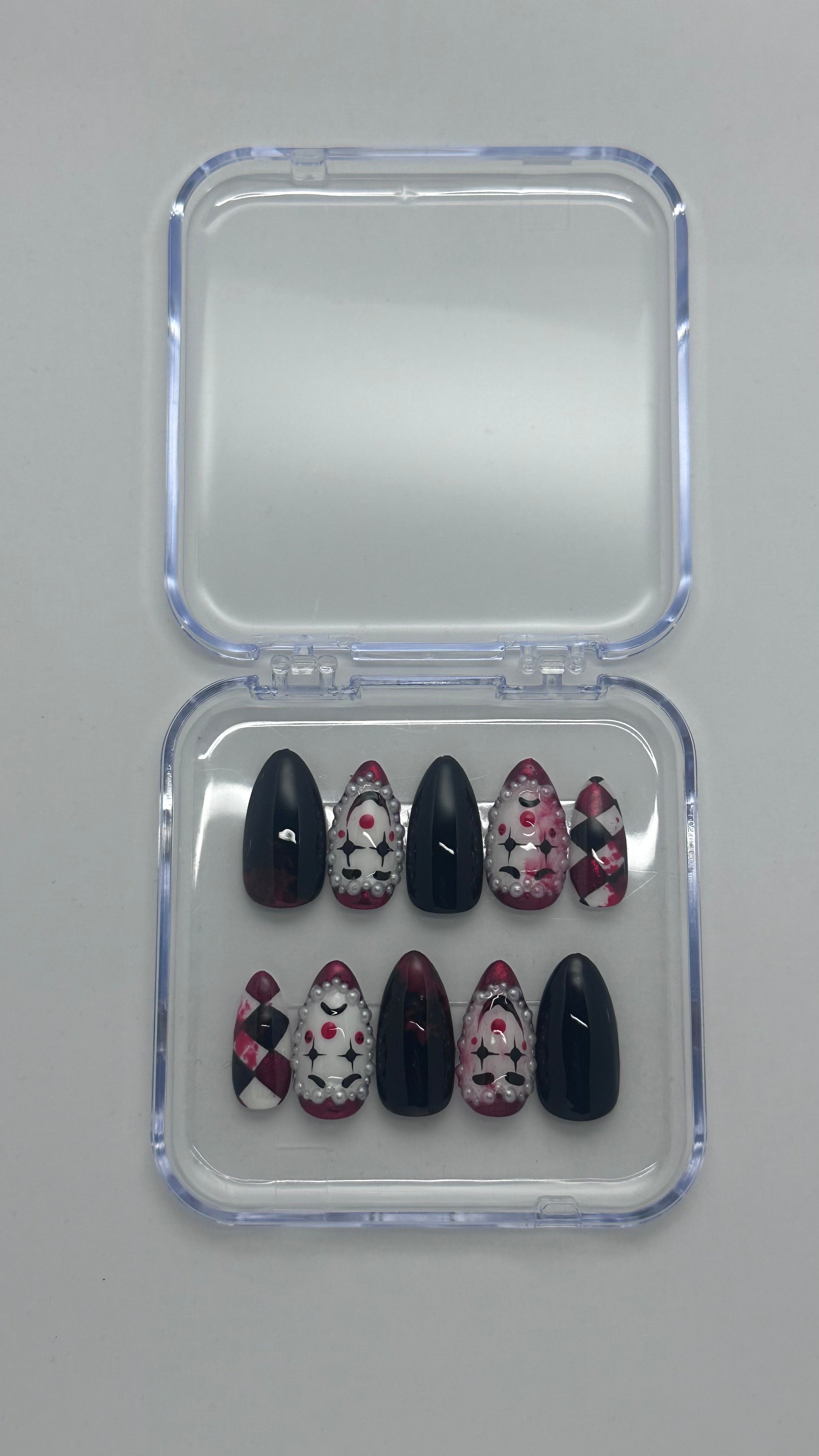 Happy Clown - Amande Long - FAUX ONGLE PressOnNail