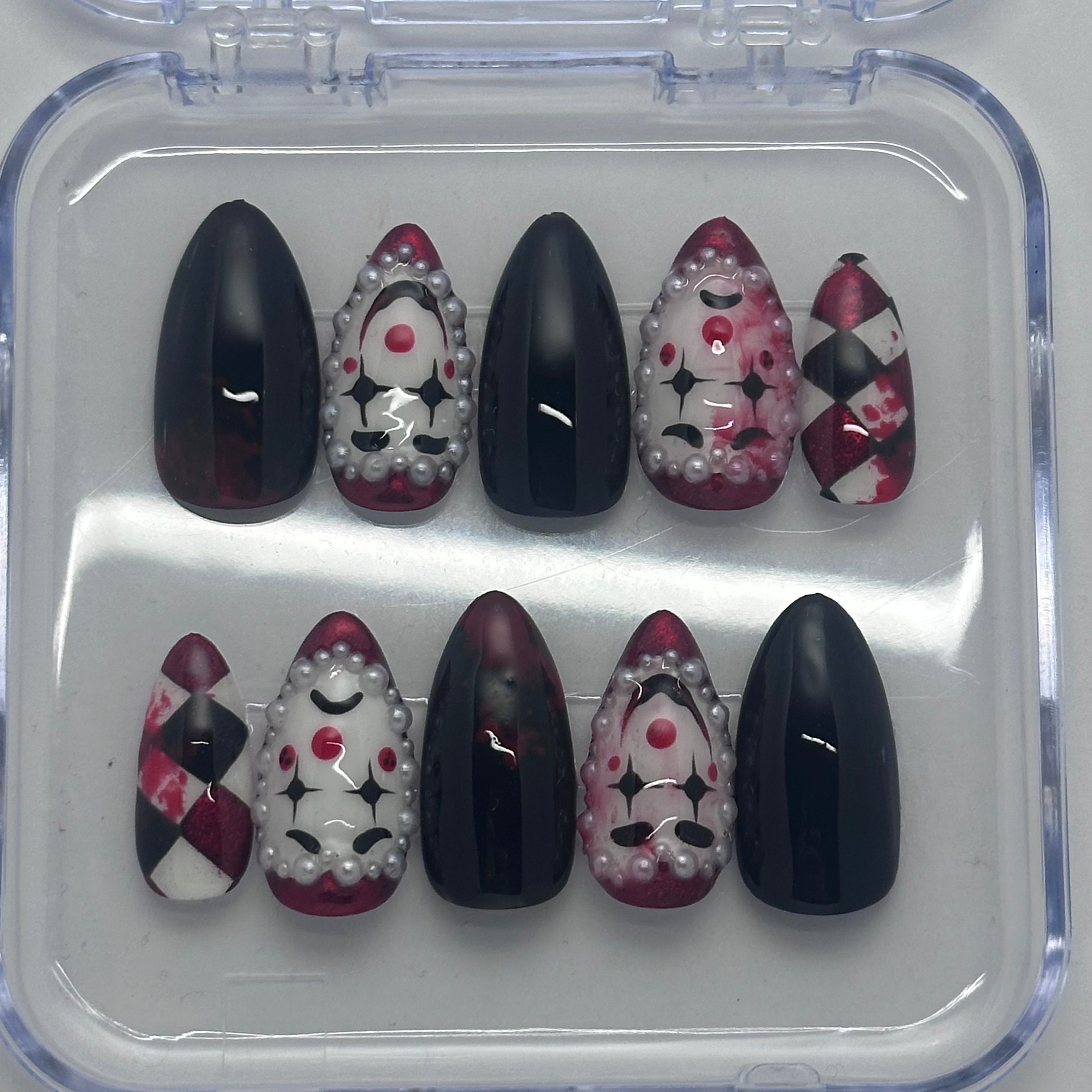 Happy Clown - Amande Long - FAUX ONGLE PressOnNail