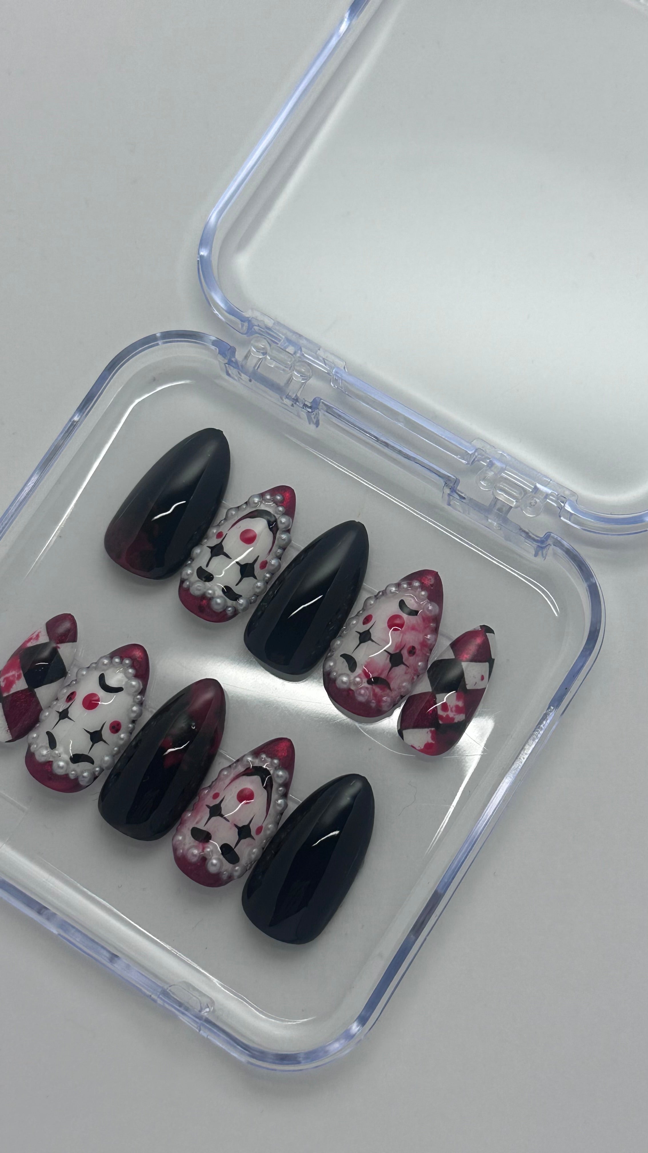 Happy Clown - Amande Long - FAUX ONGLE PressOnNail