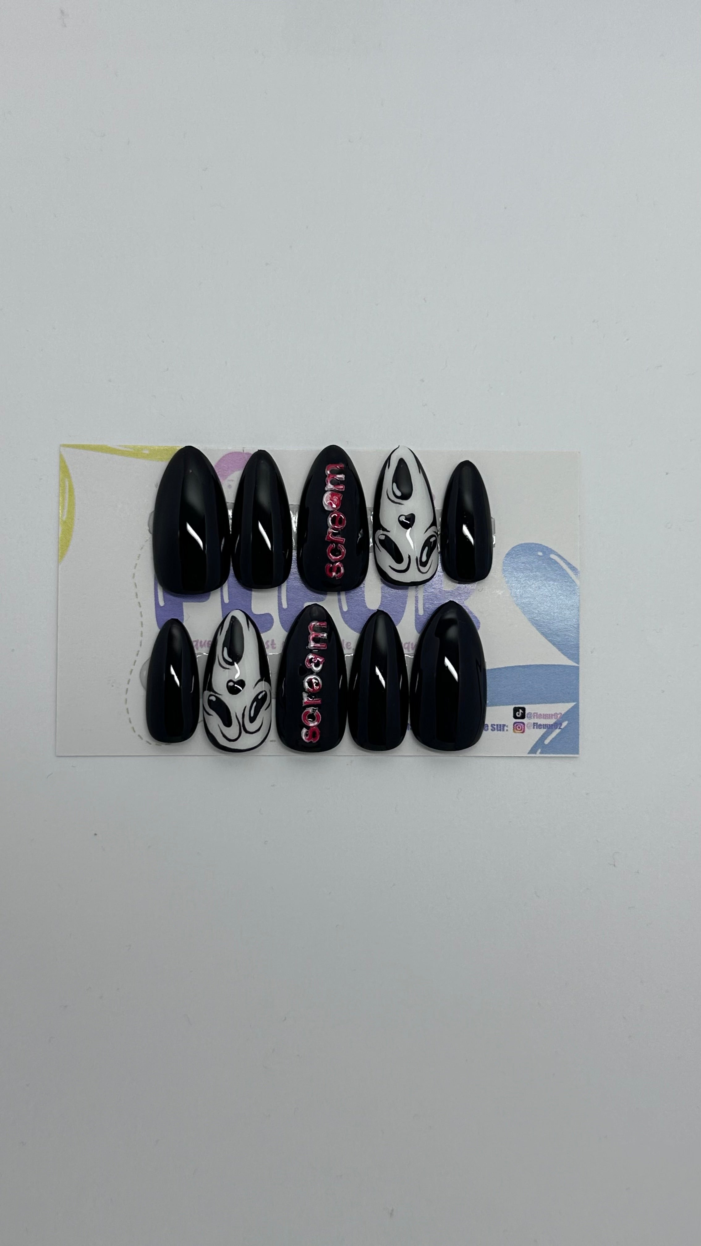 Do you got a boyfriend ? - Amande Long - FAUX ONGLES PressOnNail