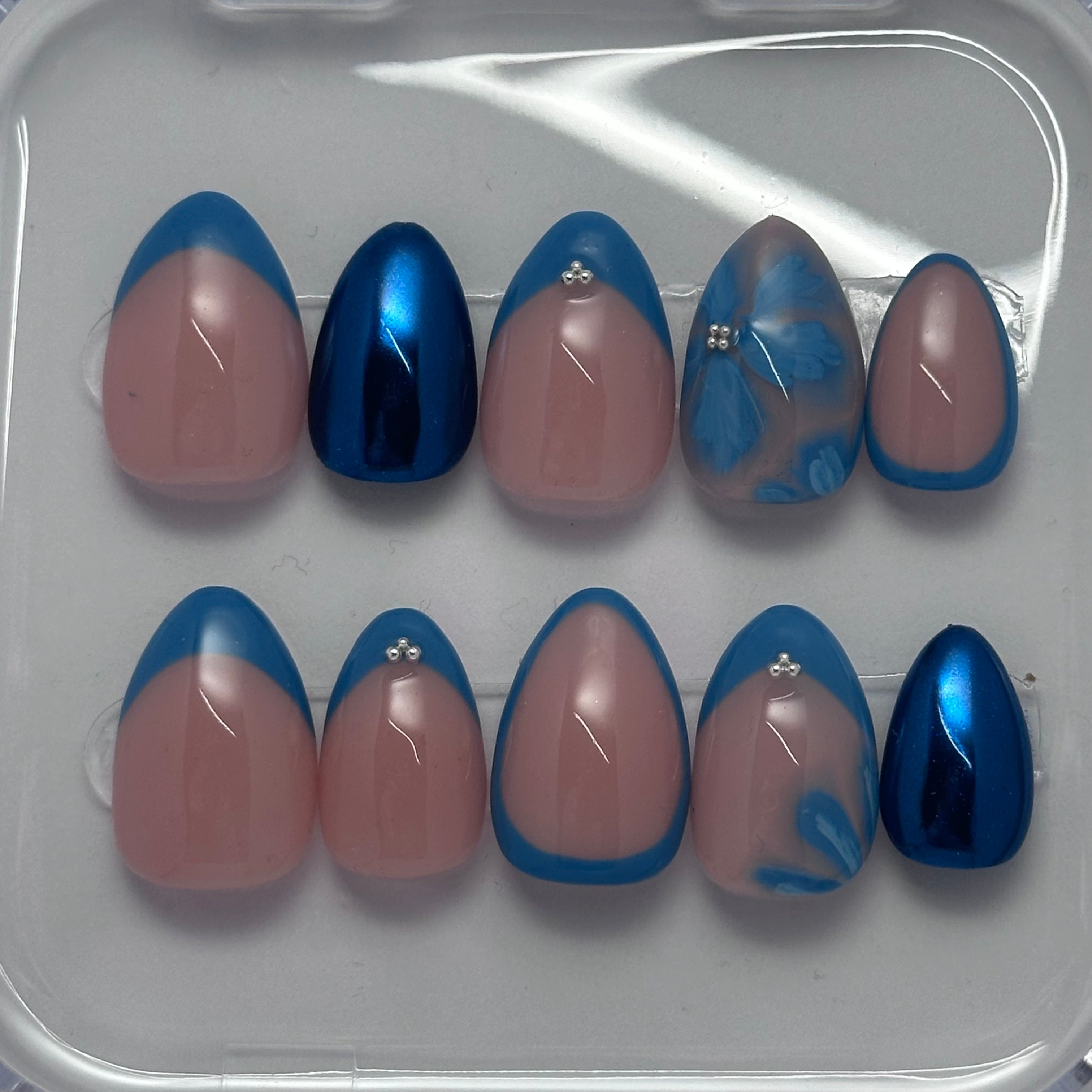 BLUE FANTASY - Amande court  - FAUX ONGLE PressOnNail