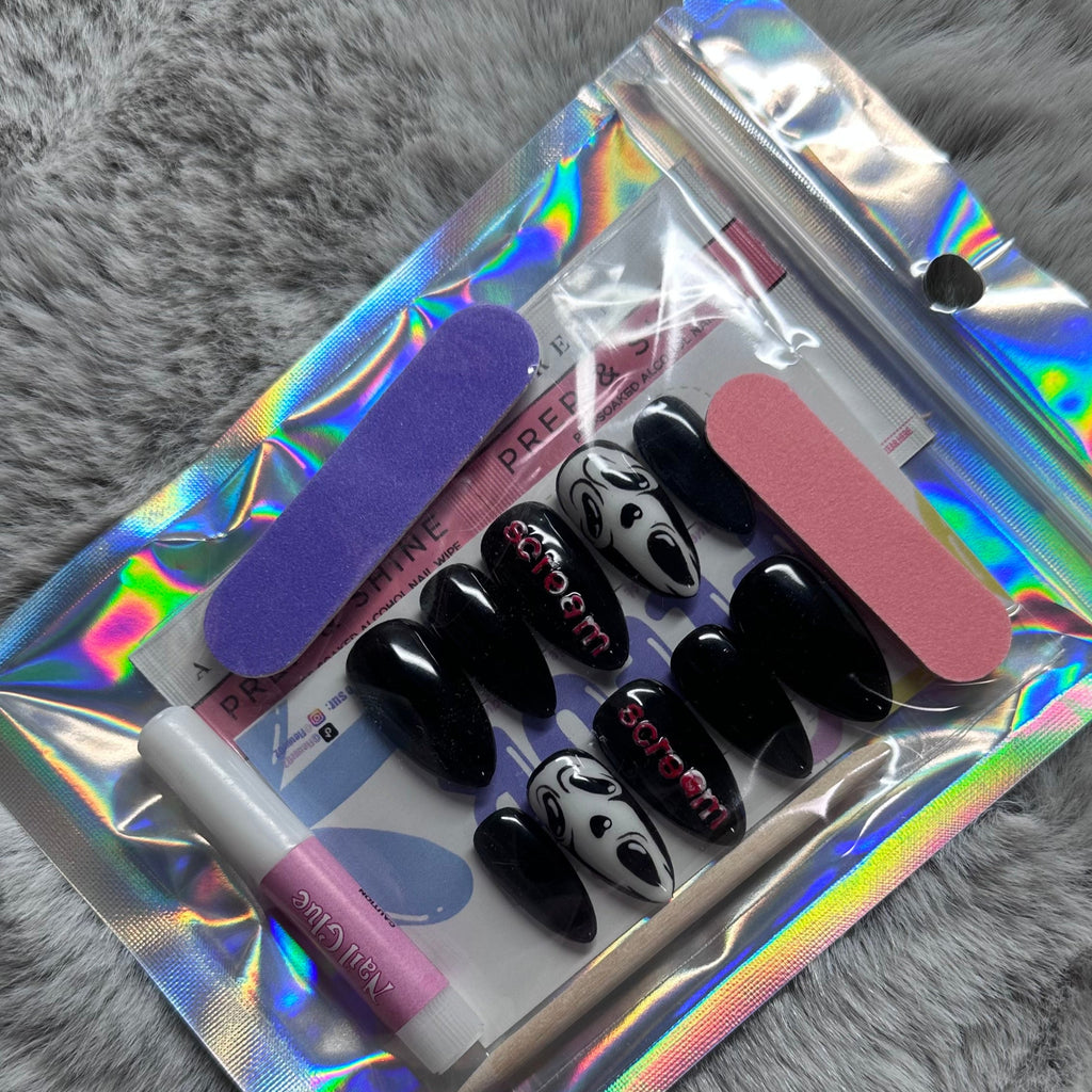 Do you got a boyfriend? - Almond Long - FALSE NAILS PressOnNail