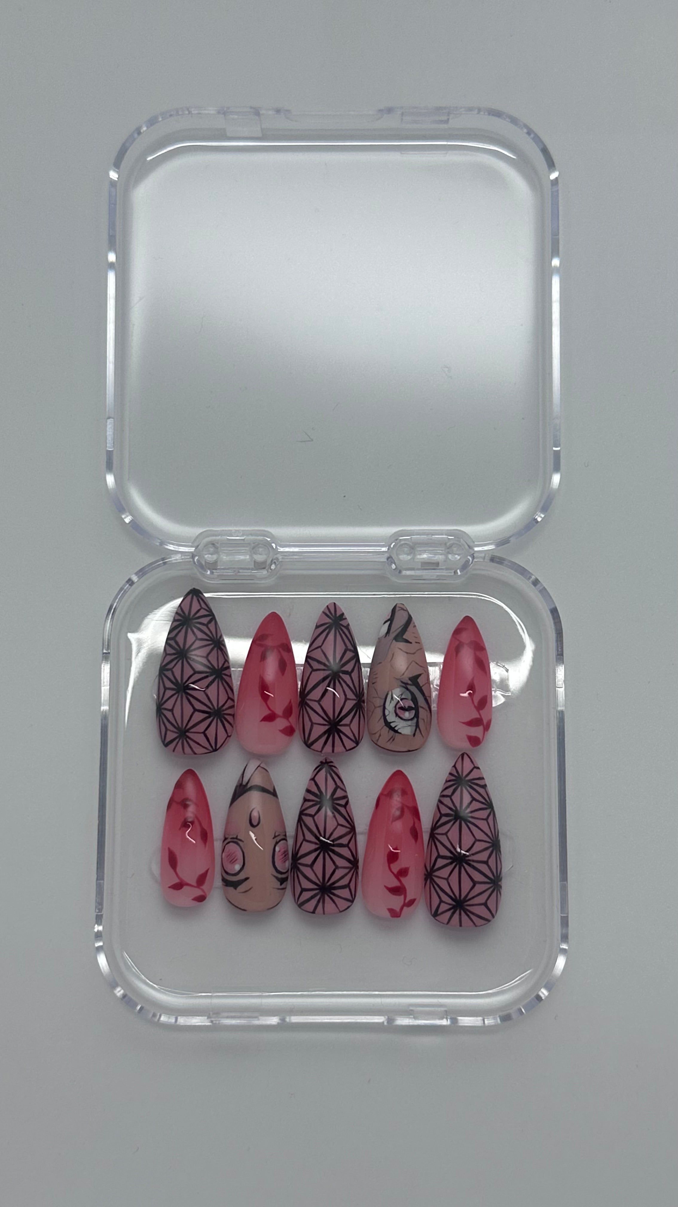 Nezuko - Stiletto/Amande long/ Amande court - FAUX ONGLE PressOnNail