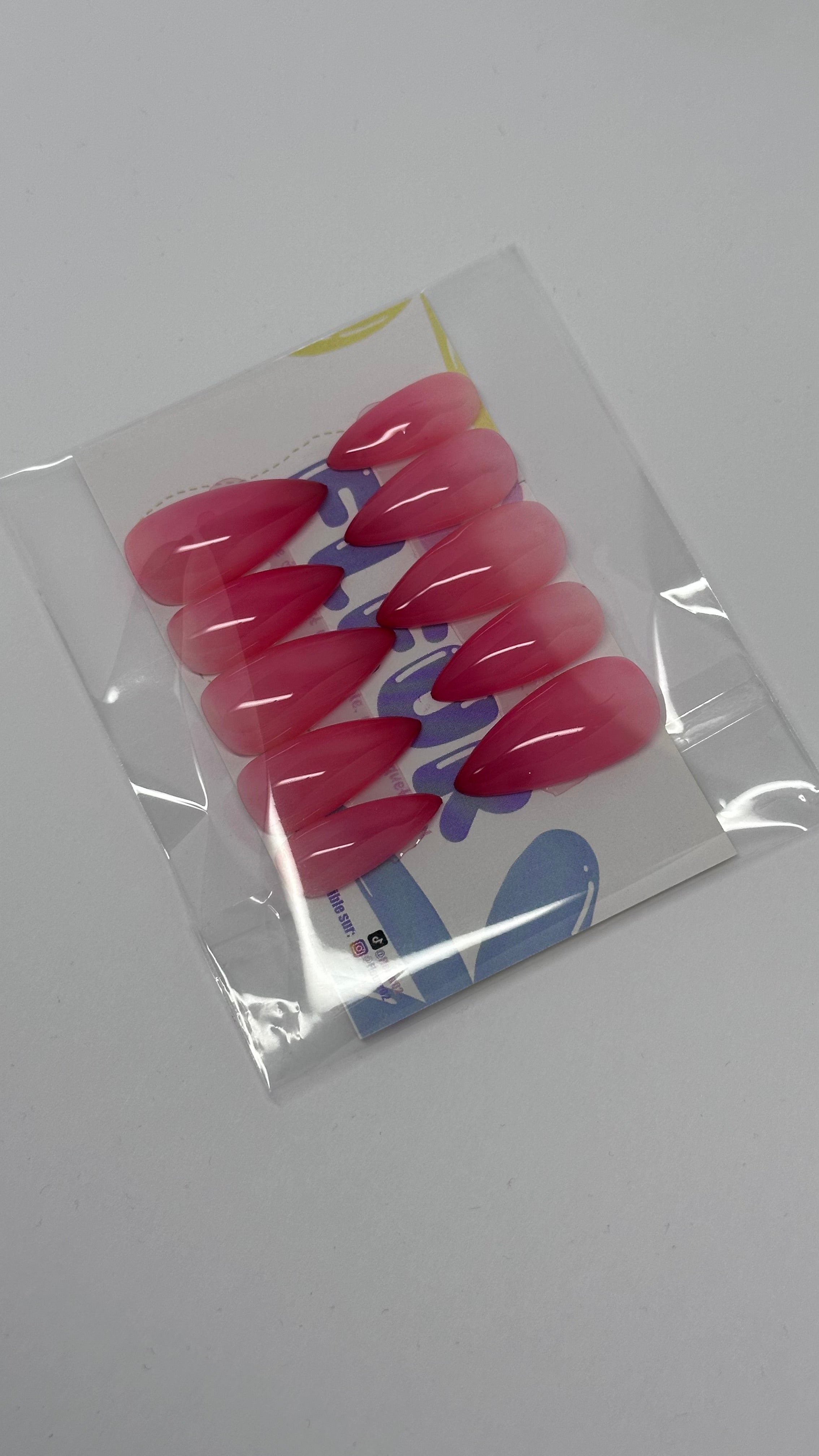 NEZUKO NAILS - Stiletto/Amande long - FAUX ONGLE PressOnNail