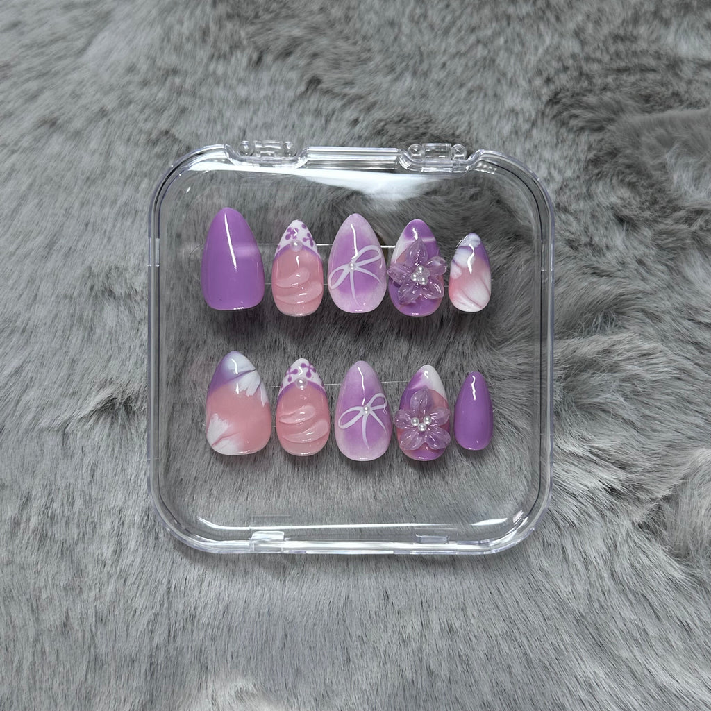 VIOLETTE ETERNEL - Short Almond - FALSE NAILS PressOnNail