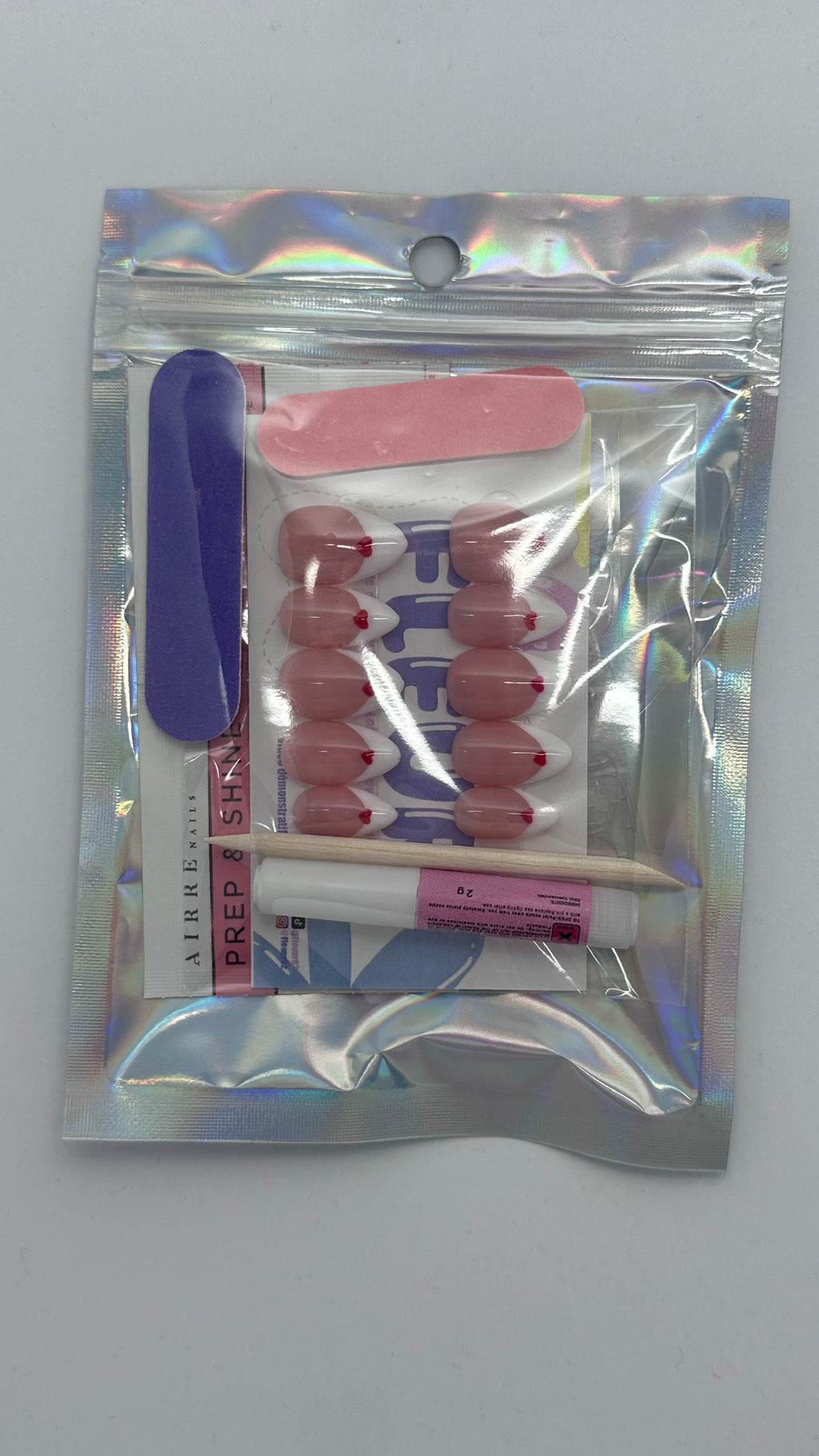 LITTLE HEART (French-heart) - Short Almond - FALSE NAILS PressOnNail