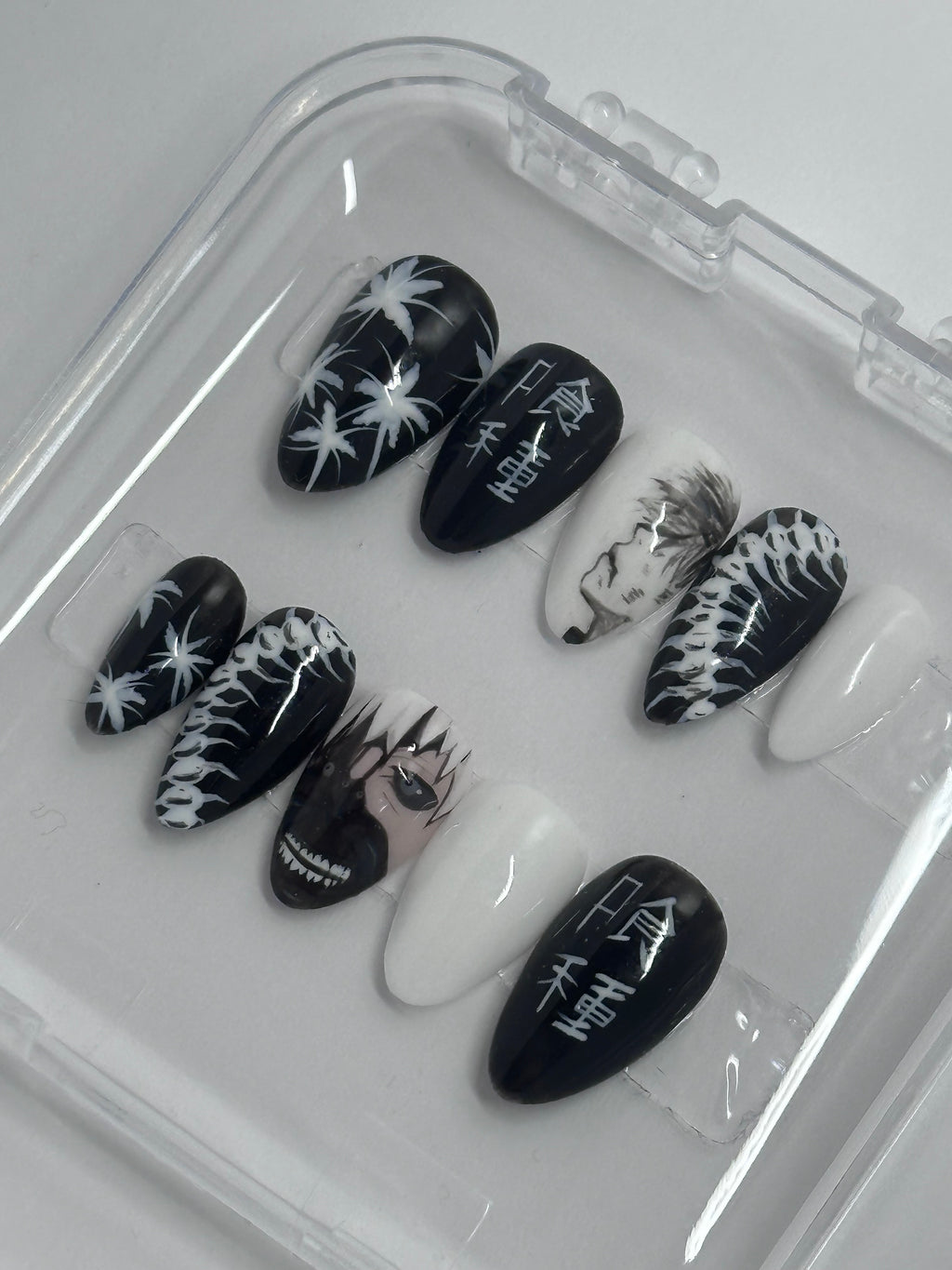 TOKYO GHOUL – Kaneki Ken